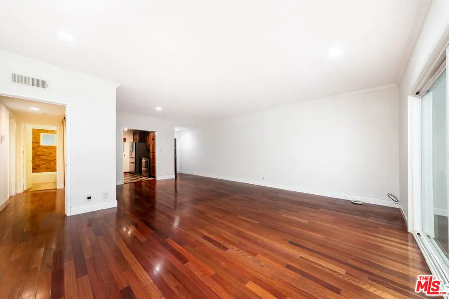 1228 N La Cienega Boulevard #102, West Hollywood, CA 90069 - #3