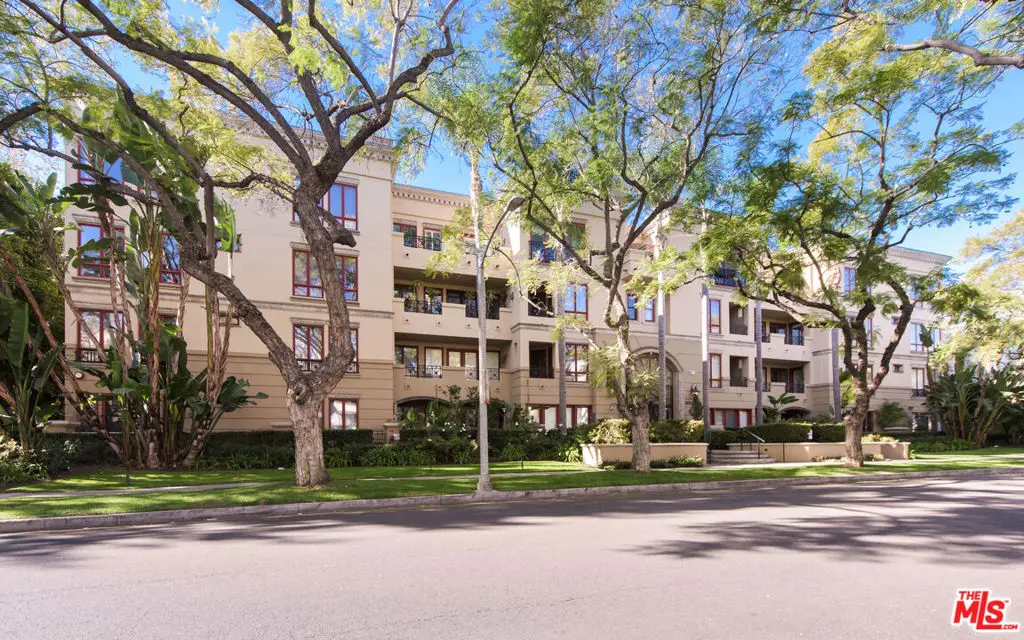 411 N Oakhurst Drive #305, Beverly Hills, CA 90210 - Image #1