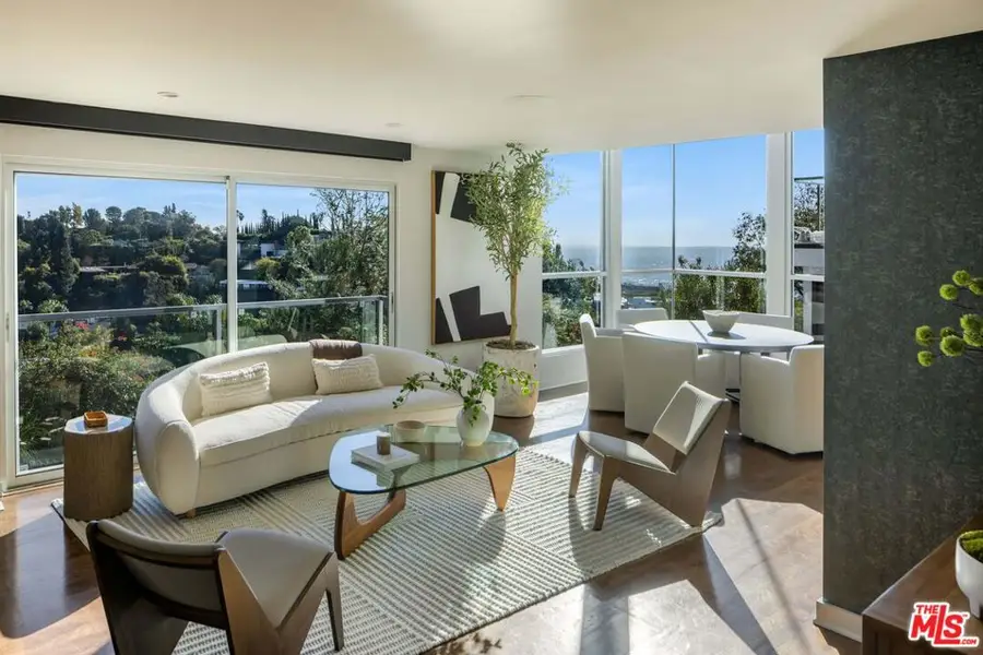 9318 Warbler Way, Los Angeles, CA 90069 - Image #3