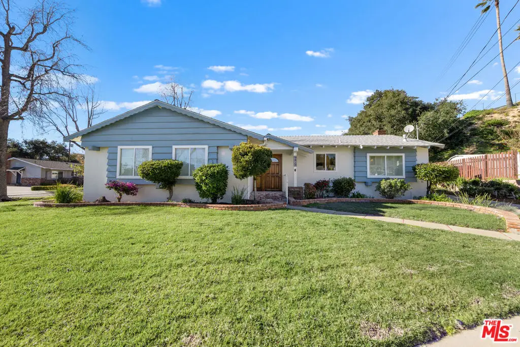 9413 La Reina Place, Tujunga, CA 91042 - Image #1