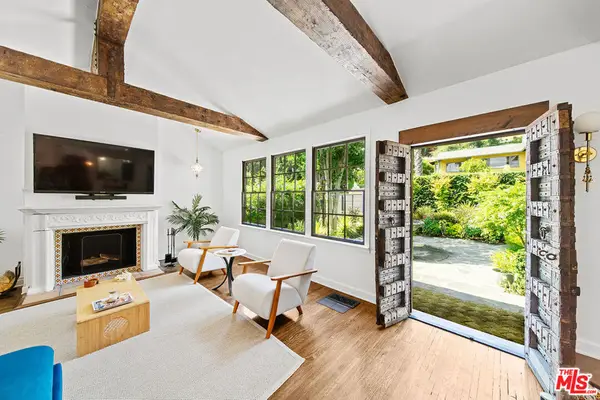 6626 Cahuenga Terrace, Los Angeles, CA 90068