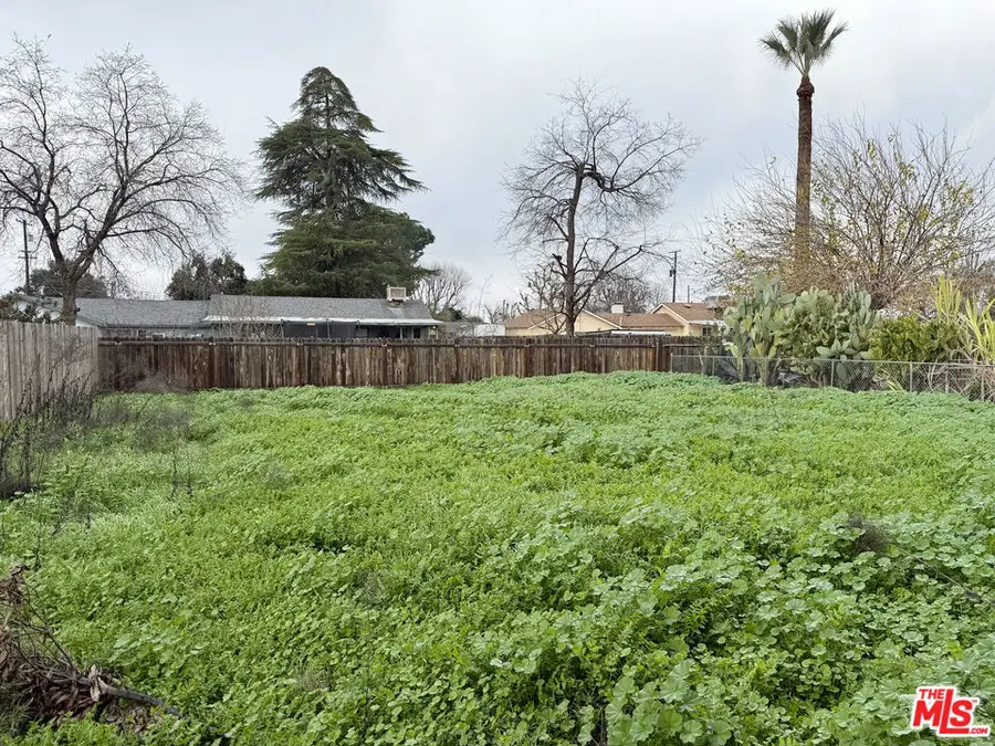 333 Beech Avenue, Shafter, CA 93263 - Image #2