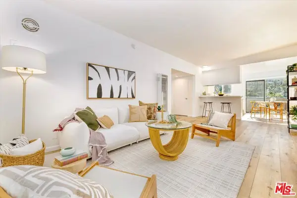 11138 Aqua Vista Street #73, Studio City, CA 91602