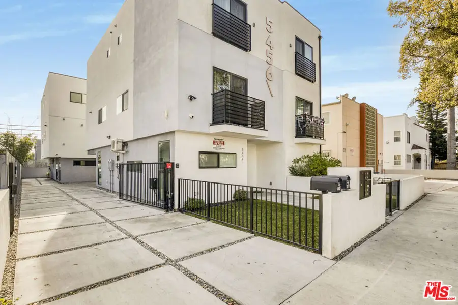 5456 Barton Avenue, Los Angeles, CA 90038 - Image #2
