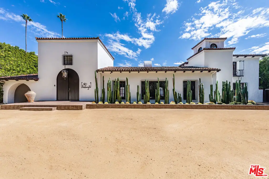 820 N Roxbury Drive, Beverly Hills, CA 90210 - #1
