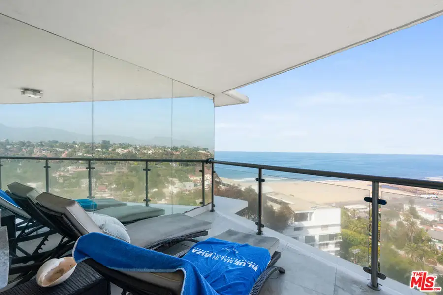 201 Ocean Avenue #909P, Santa Monica, CA 90402 - Image #2