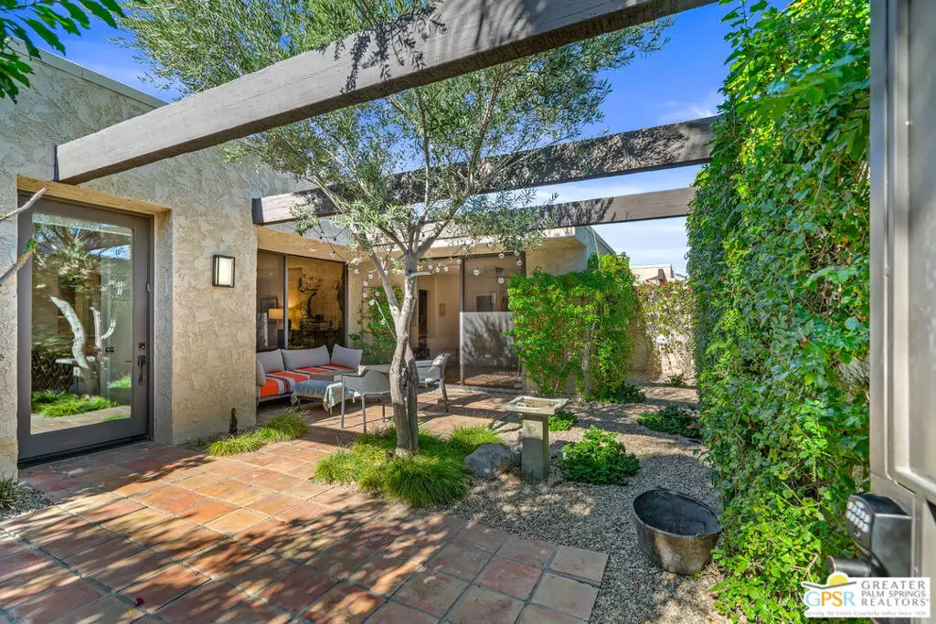 402 N Hermosa Drive, Palm Springs, CA 92262 - #1