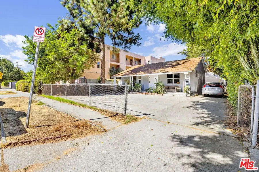 14541 Hart Street, Van Nuys, CA 91405 - Image #3