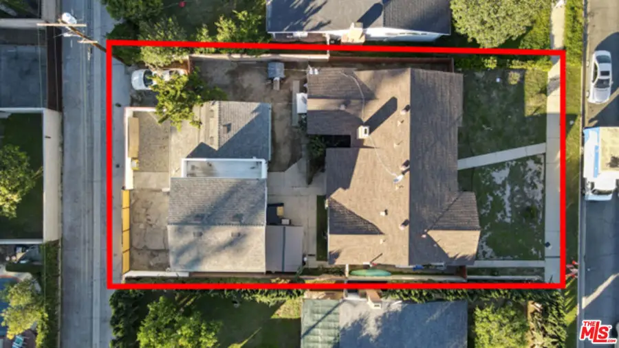 8761 Corbin Avenue, Northridge, CA 91324 - #2