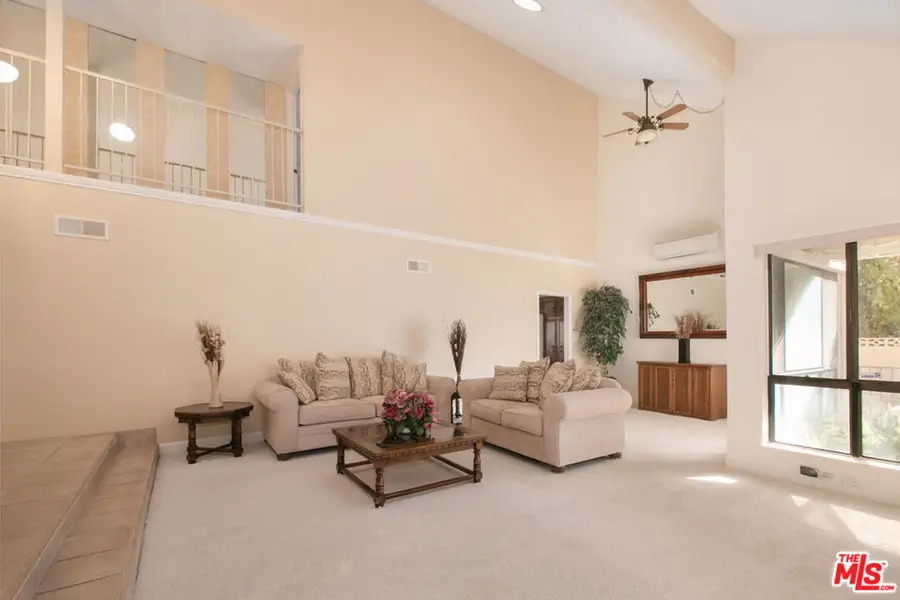 44120 Planet Circle, Lancaster, CA 93536 - Image #3