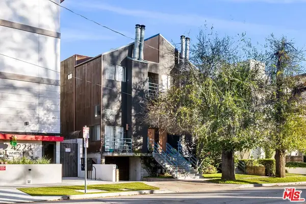 4218 Whitsett Avenue #4, Studio City, CA 91604