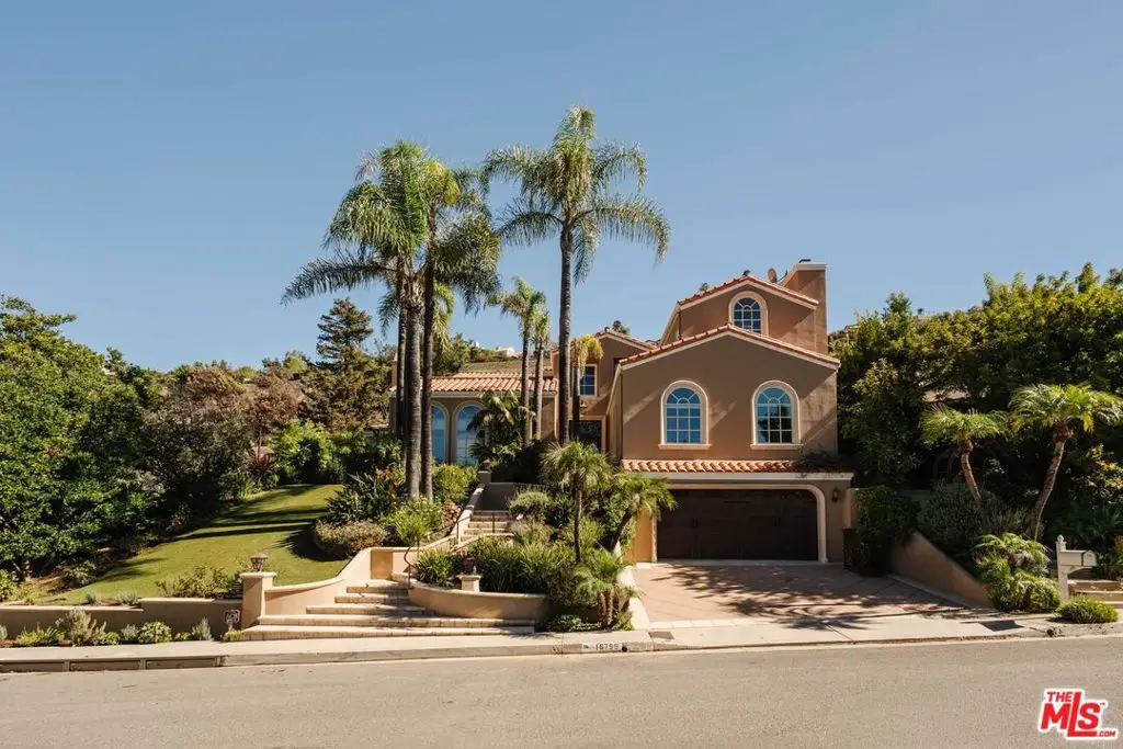 16799 Monte Hermoso Drive, Pacific Palisades, CA 90272 - Image #1