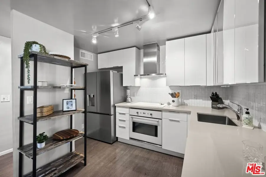 970 Palm Avenue #218, West Hollywood, CA 90069 - #3