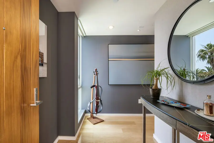 1705 Ocean Avenue #501, Santa Monica, CA 90401 - #3