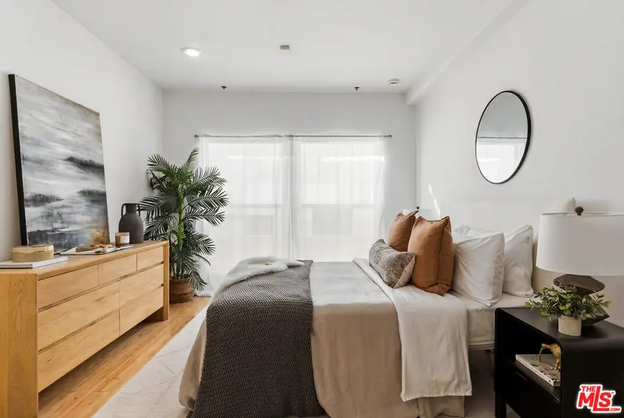 12011 Goshen Avenue #103, Los Angeles, CA 90049 - #2