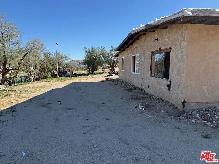 3475 Kickapoo Trail, Landers, CA 92285 - #2