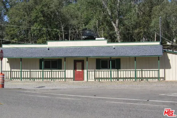 22184 Hwy 299, Bella Vista, CA 96008