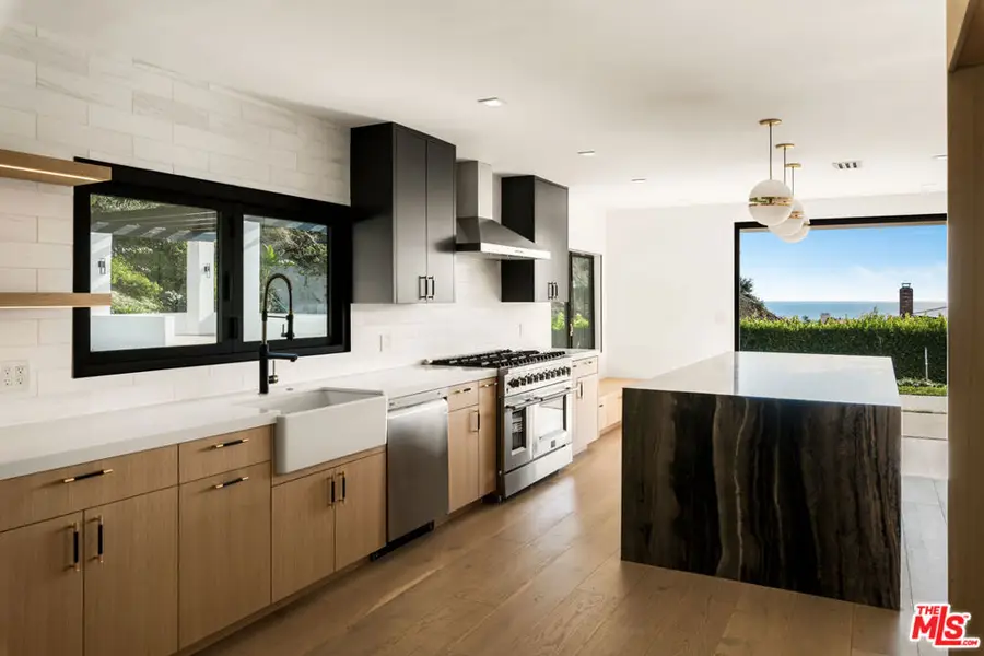 200 Surfview Drive, Pacific Palisades, CA 90272 - #3