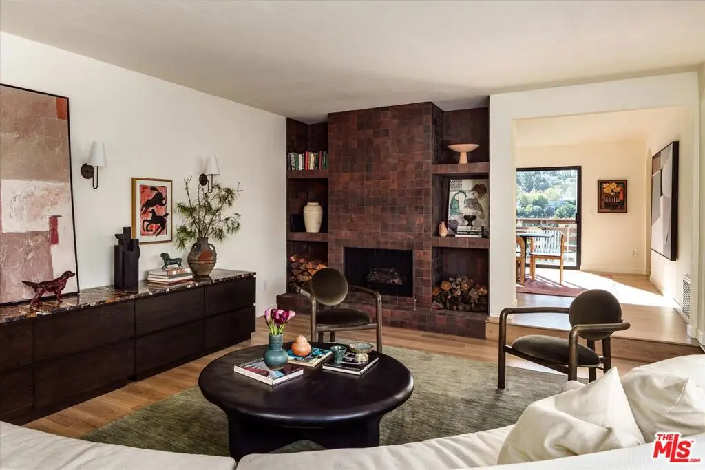 4249 Torreon Drive, Woodland Hills, CA 91364 - #1