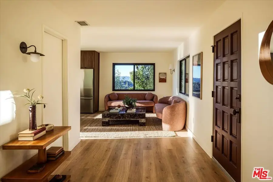 4249 Torreon Drive, Woodland Hills, CA 91364 - #3