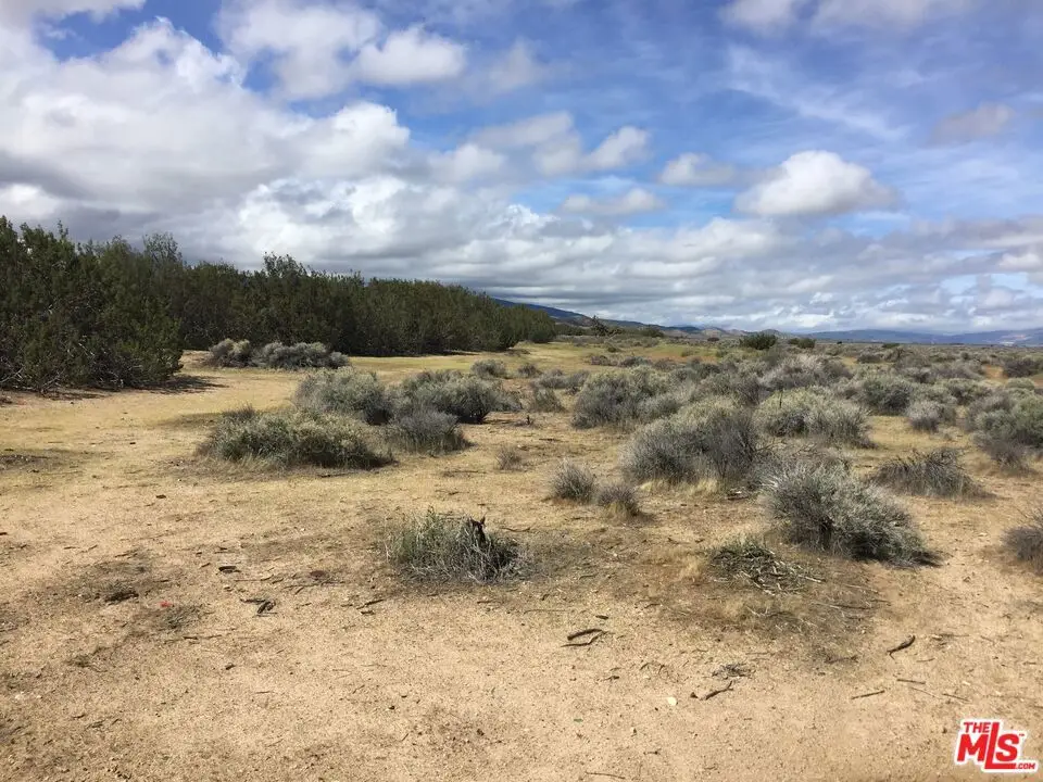 212 W Avenue E, Lancaster, CA 93536 - #1