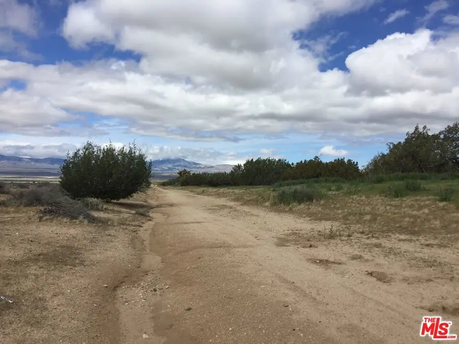 212 W Avenue E, Lancaster, CA 93536 - #2