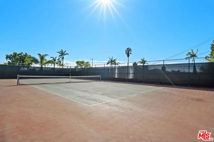 5435 W 64th Street, Los Angeles, CA 90056 - #2