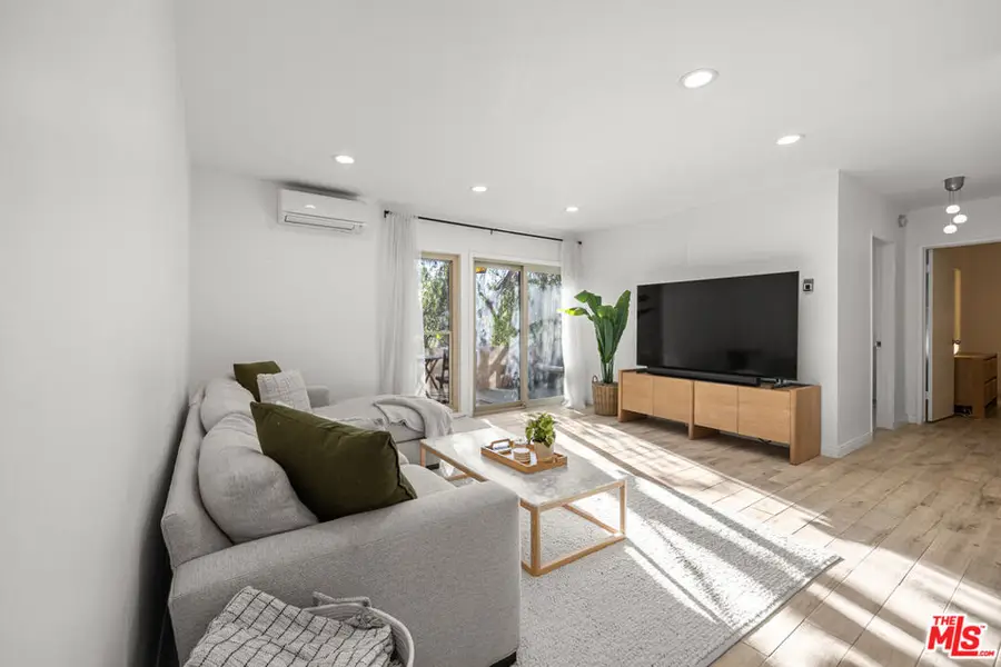 5651 Windsor Way #101, Culver City, CA 90230 - #2