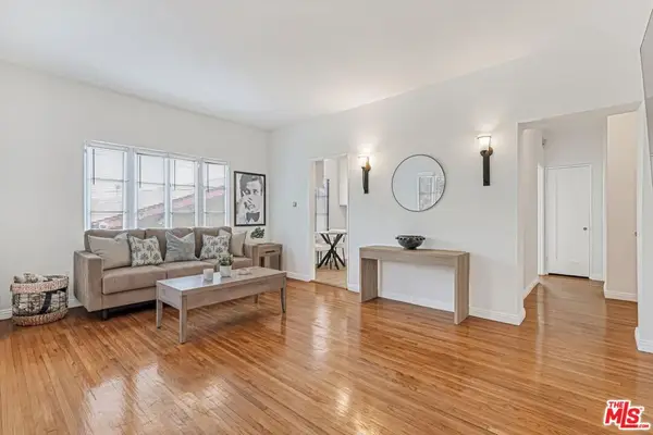 153 W Channel Road, Santa Monica, CA 90402