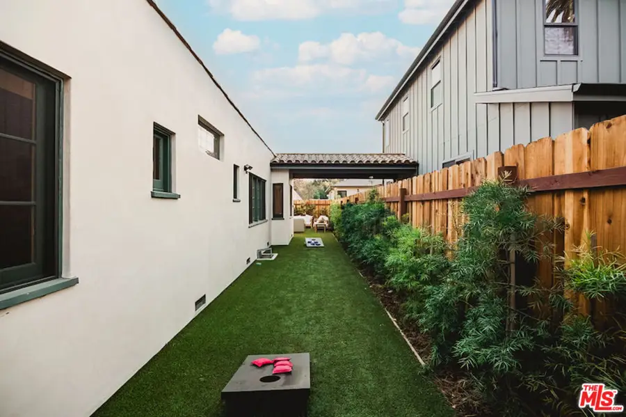 11026 Hortense Street #4, North Hollywood, CA 91602 - Image #2