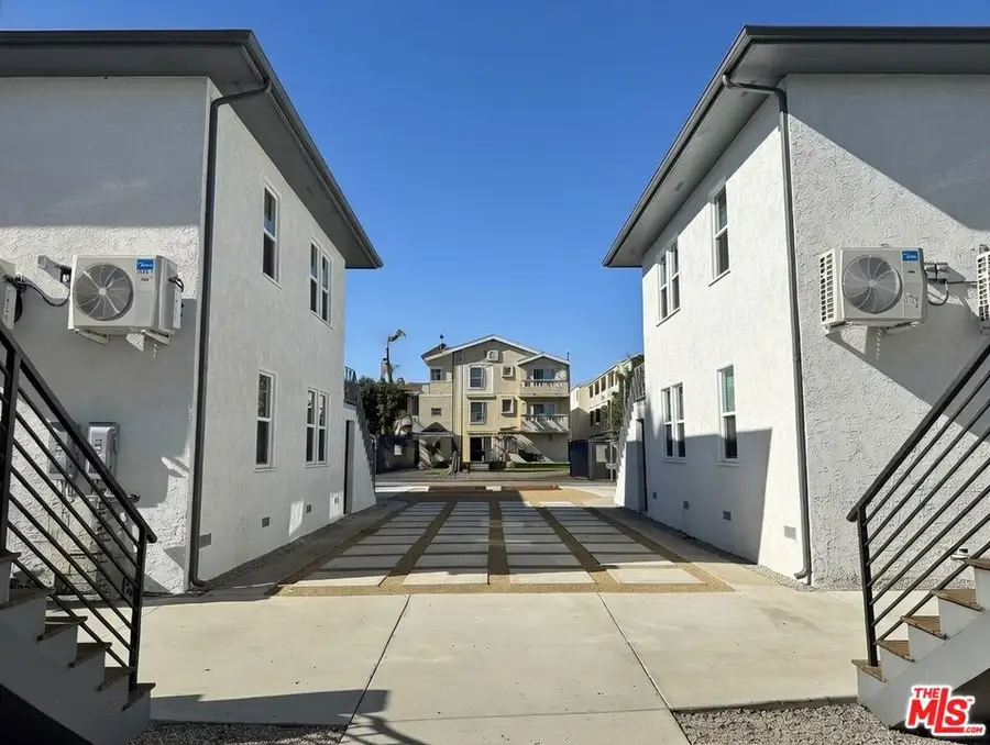 8716 Ramsgate Avenue, Los Angeles, CA 90045 - #2