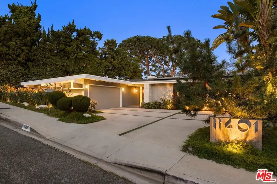 11401 Dona Evita Drive, Studio City, CA 91604 - #3