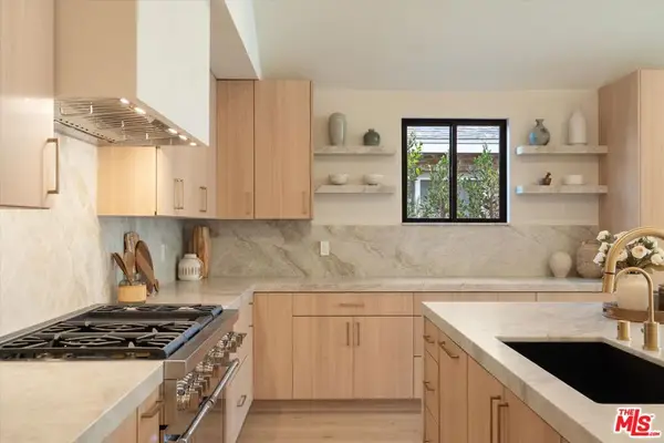 13949 Cumpston Street, Van Nuys, CA 91401