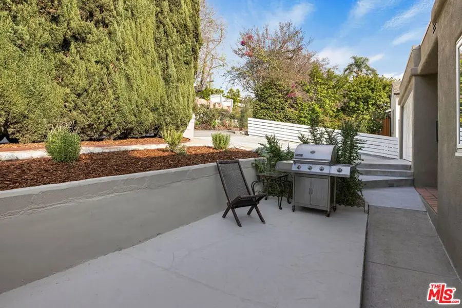 2615 Silver Ridge Avenue, Los Angeles, CA 90039 - Image #3