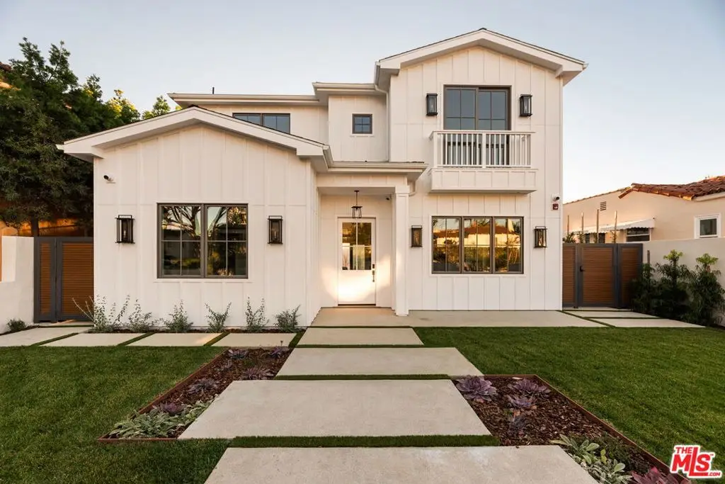 2432 22nd Street, Santa Monica, CA 90405 - Image #1