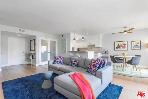 1221 N Kings Road #208, West Hollywood, CA 90069