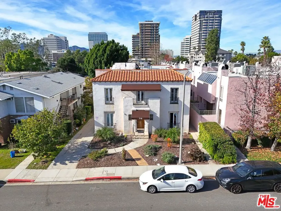 719 N Jackson Street, Glendale, CA 91206 - #1