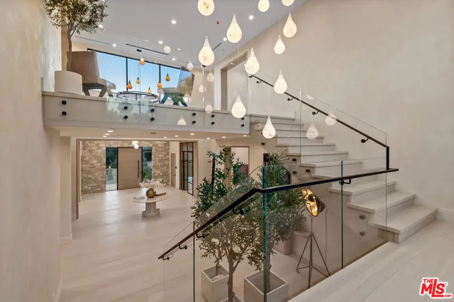 24247 Bridle Trail Rd, Hidden Hills, CA 91302 - Image #2