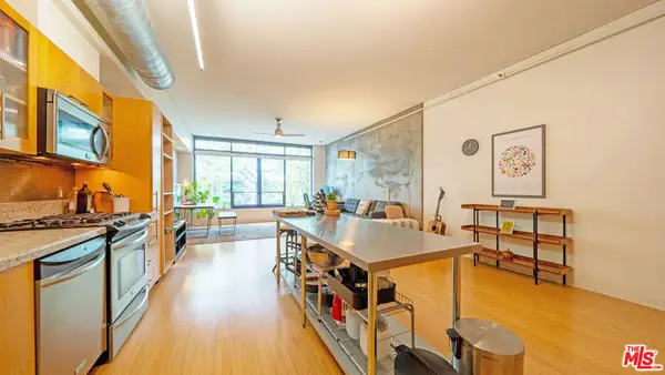 1111 S Grand Avenue #605, Los Angeles, CA 90015