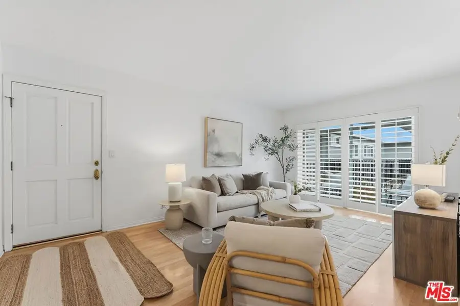 2308 Schader Drive #308, Santa Monica, CA 90404 - Image #2