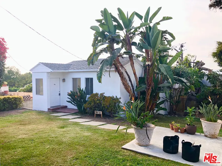 967 Lucile Avenue, Los Angeles, CA 90026 - Image #2