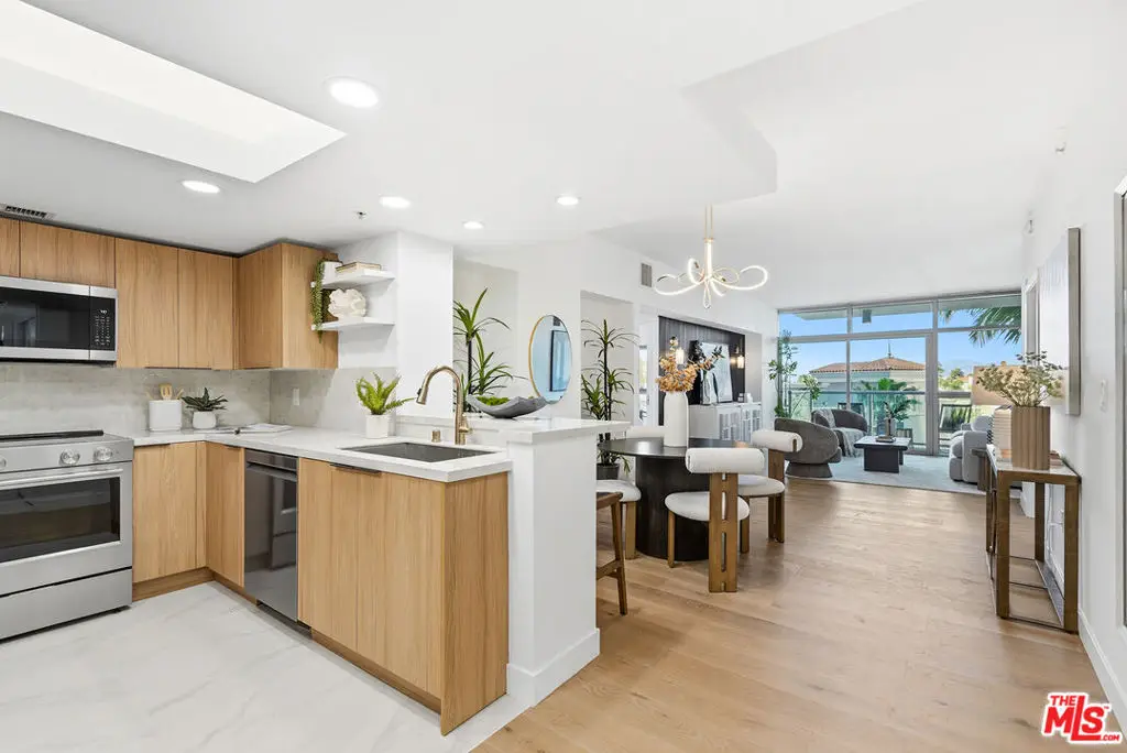 13700 Marina Pointe Drive #511, Marina Del Rey, CA 90292 - #1