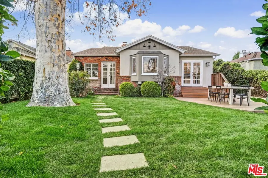 5009 Willowcrest Avenue, North Hollywood, CA 91601 - #2