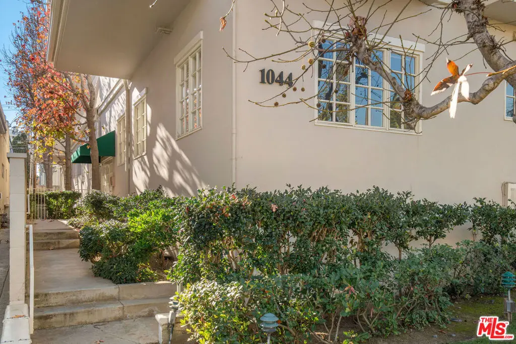 1040 4th Street #106, Santa Monica, CA 90403 - Image #1