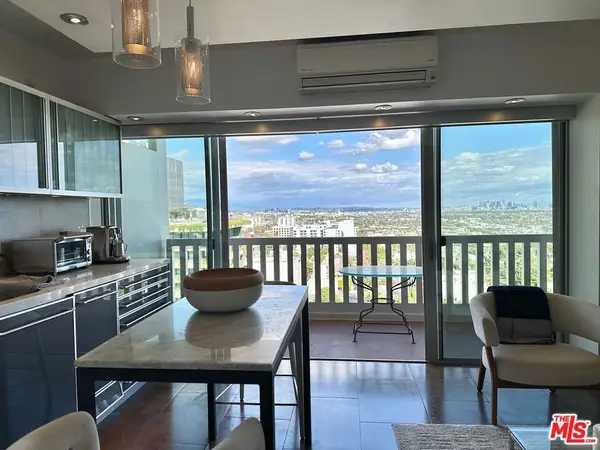 999 N Doheny Drive #1207, West Hollywood, CA 90069