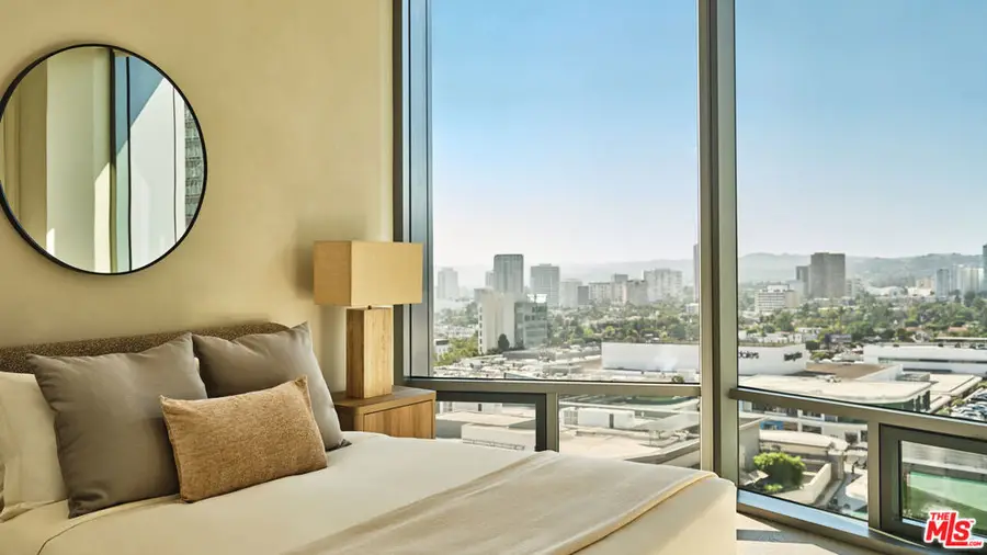 211 W Elm Court #5D, Los Angeles, CA 90067 - #3