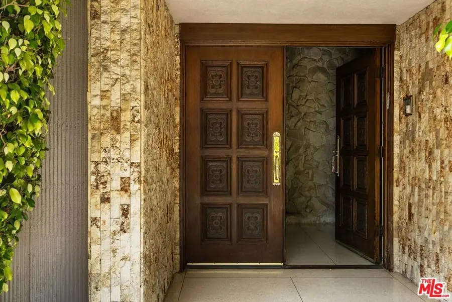 9115 Leander Place, Beverly Hills, CA 90210 - #2