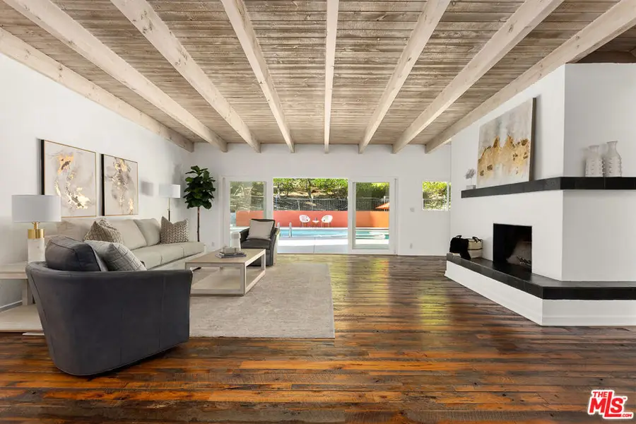 20330 Del Campo Place, Woodland Hills, CA 91364 - #3