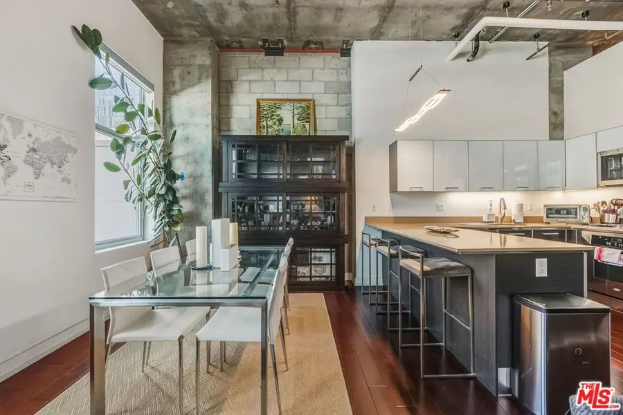 645 W 9th Street #712, Los Angeles, CA 90015 - #3