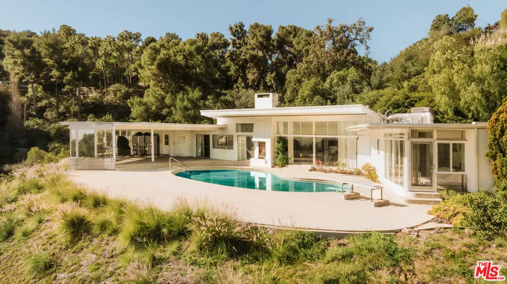 7300 Mulholland Drive, Los Angeles, CA 90046 - Image #1